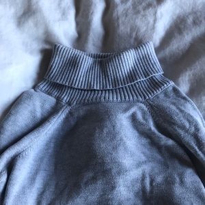 Grey turtleneck
